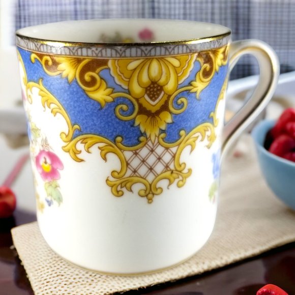 Shelley Bone China Espresso Cup & Saucer Flat Demi Set Sheraton Blue England - Picture 11 of 16